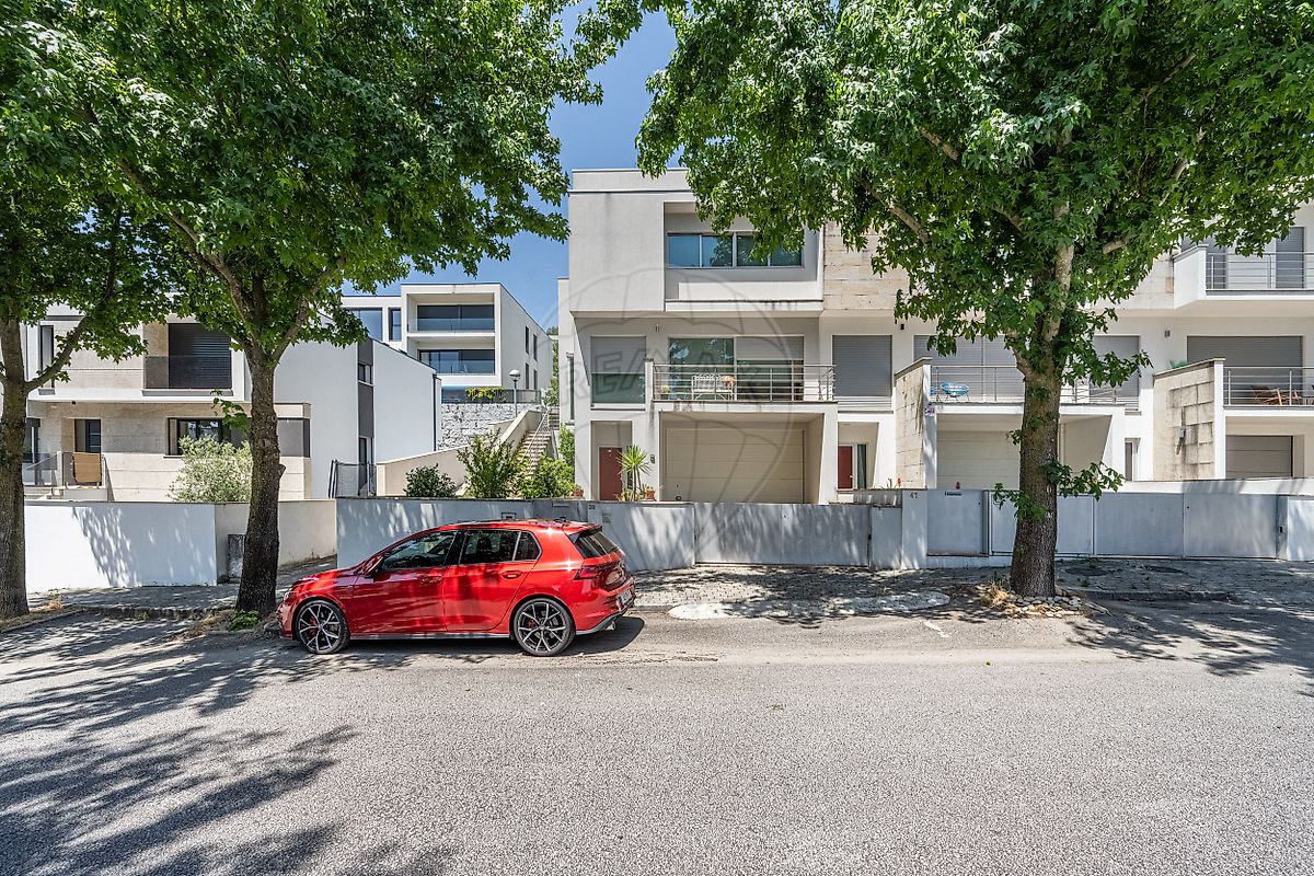 listing 125971497-2 picture-0