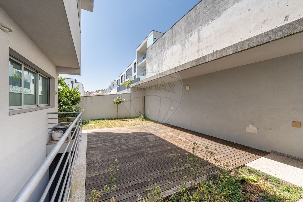 listing 125971497-2 picture-0