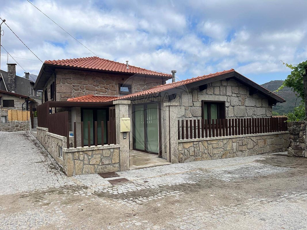 Moradia T3 para venda