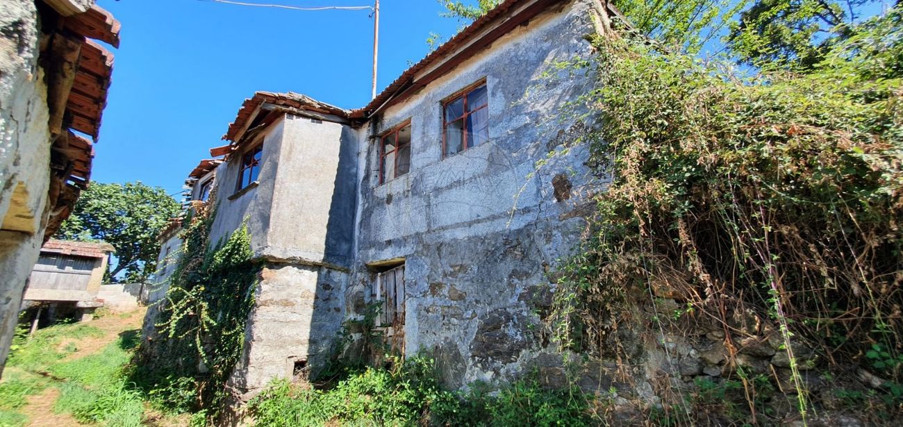Moradia T0 para venda