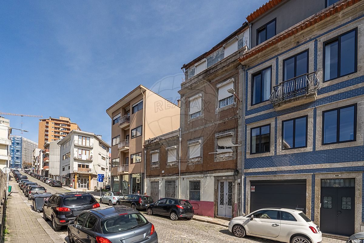 Apartamento à venda em Porto
