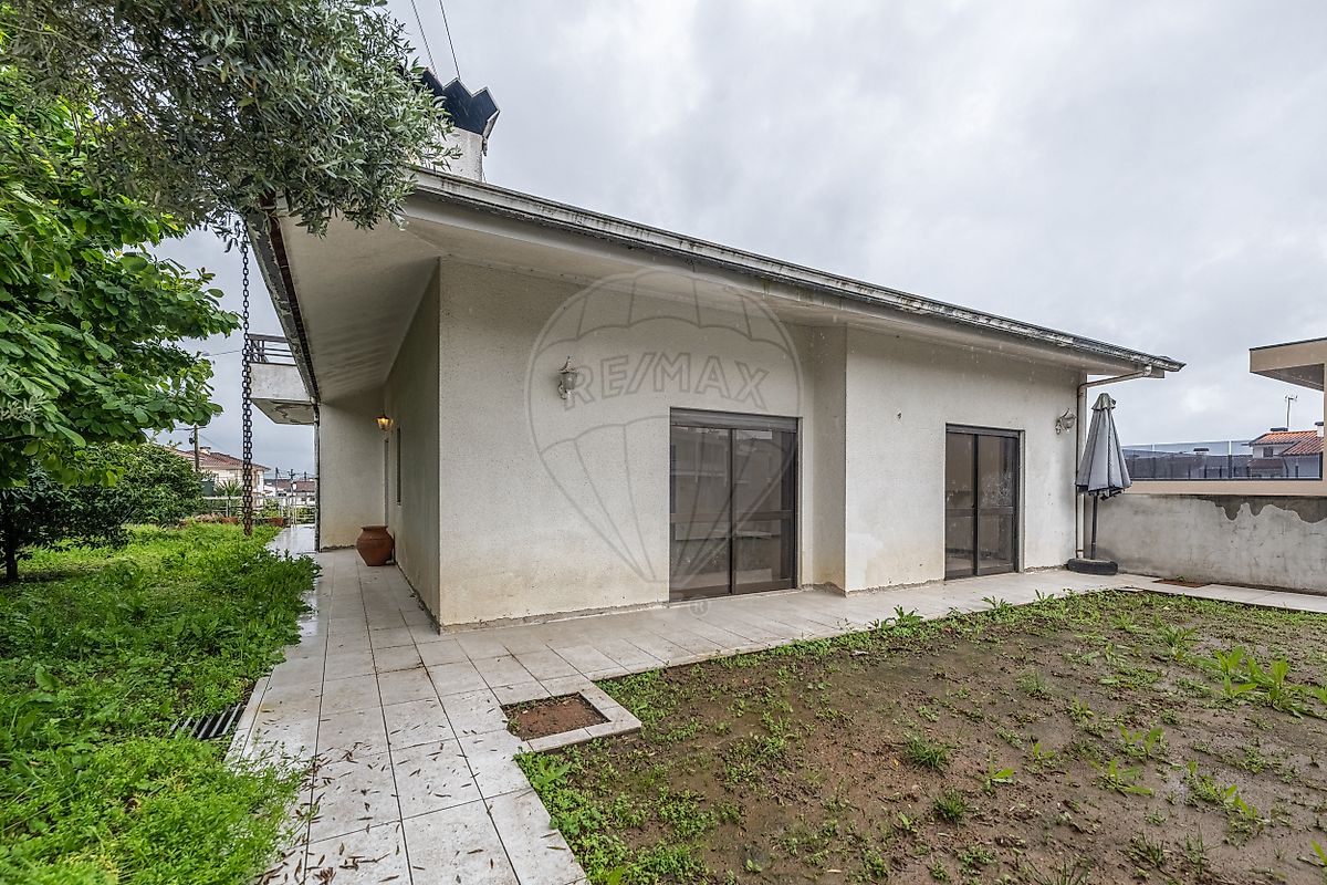 Moradia T4 à venda em Lomar e Arcos, Braga — foto 21