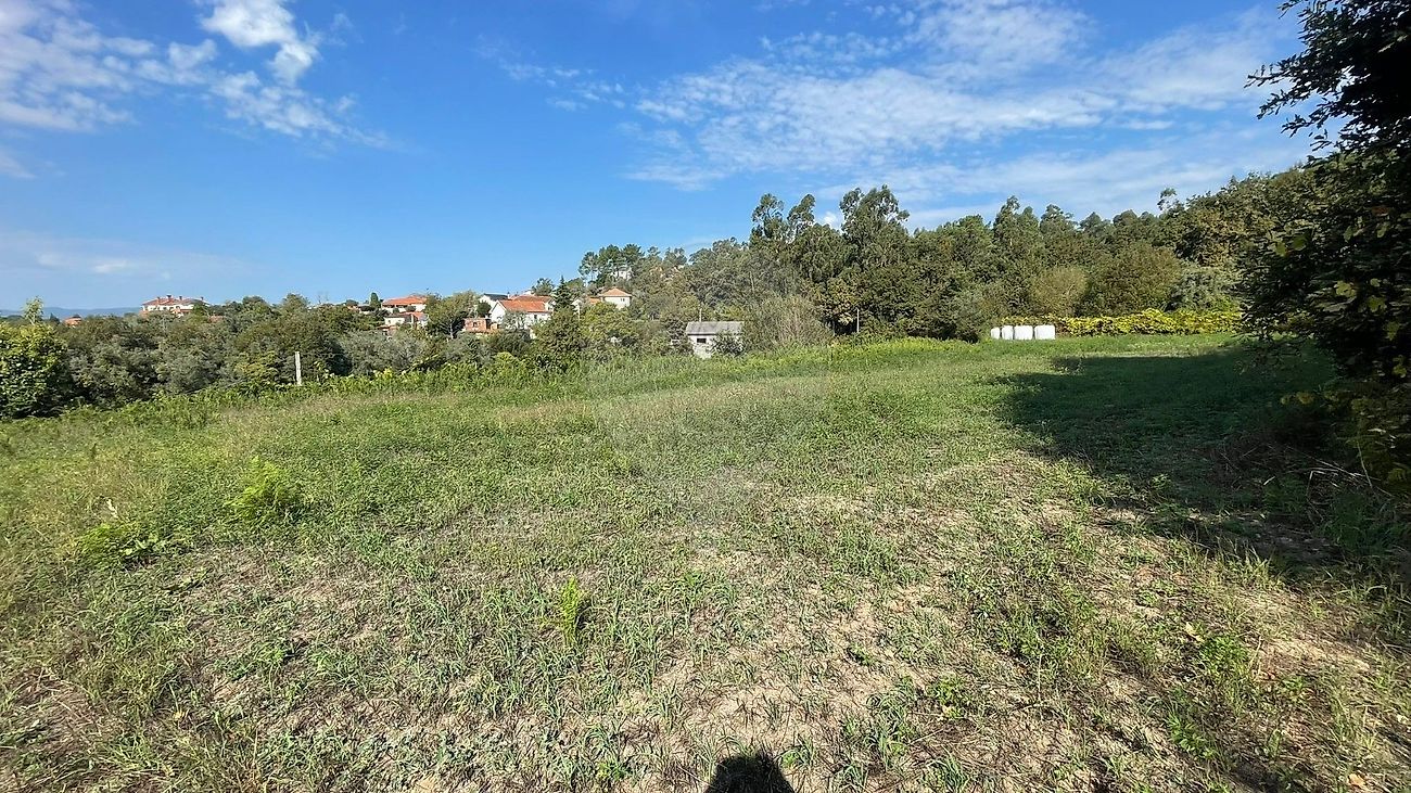 Terreno à venda em Valença