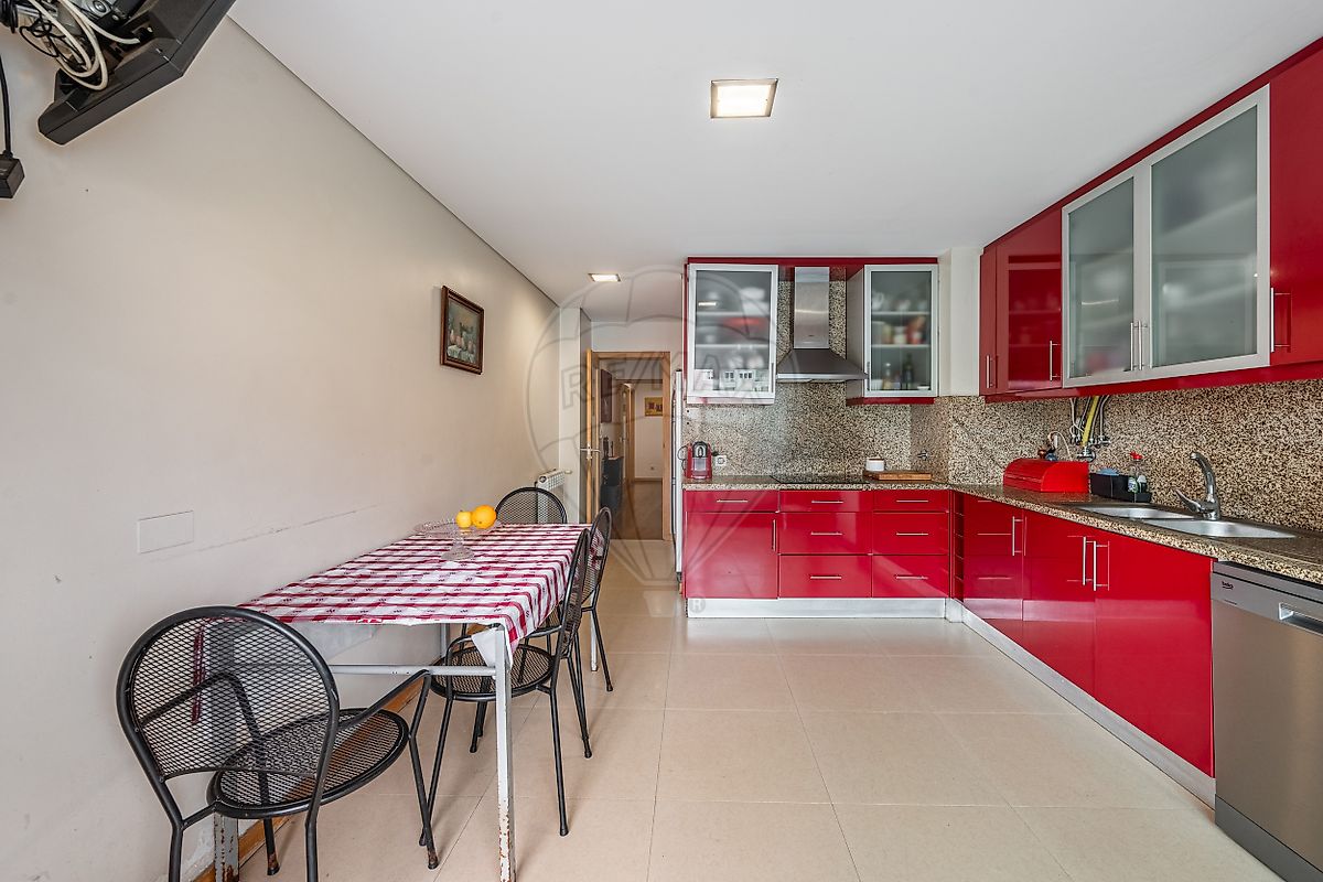 Apartamento T3 à venda em Braga