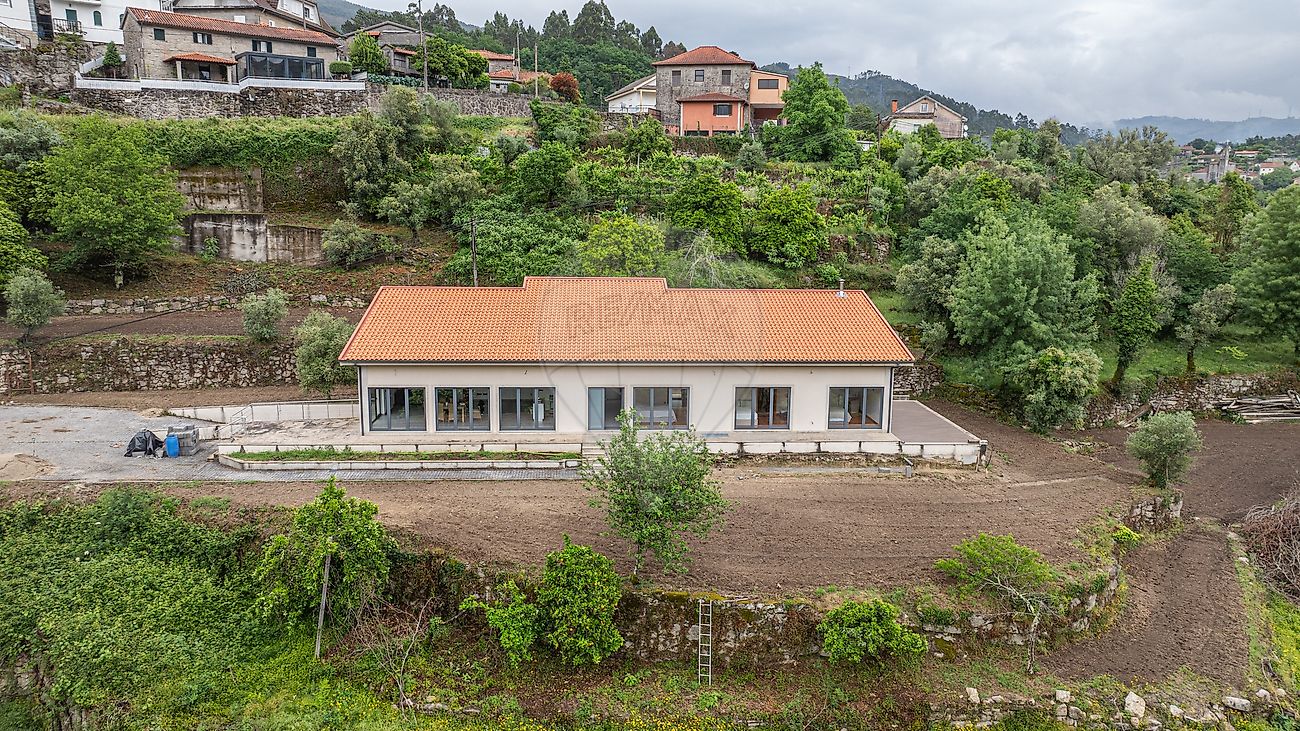 Moradia T3 à venda em Terras de Bouro