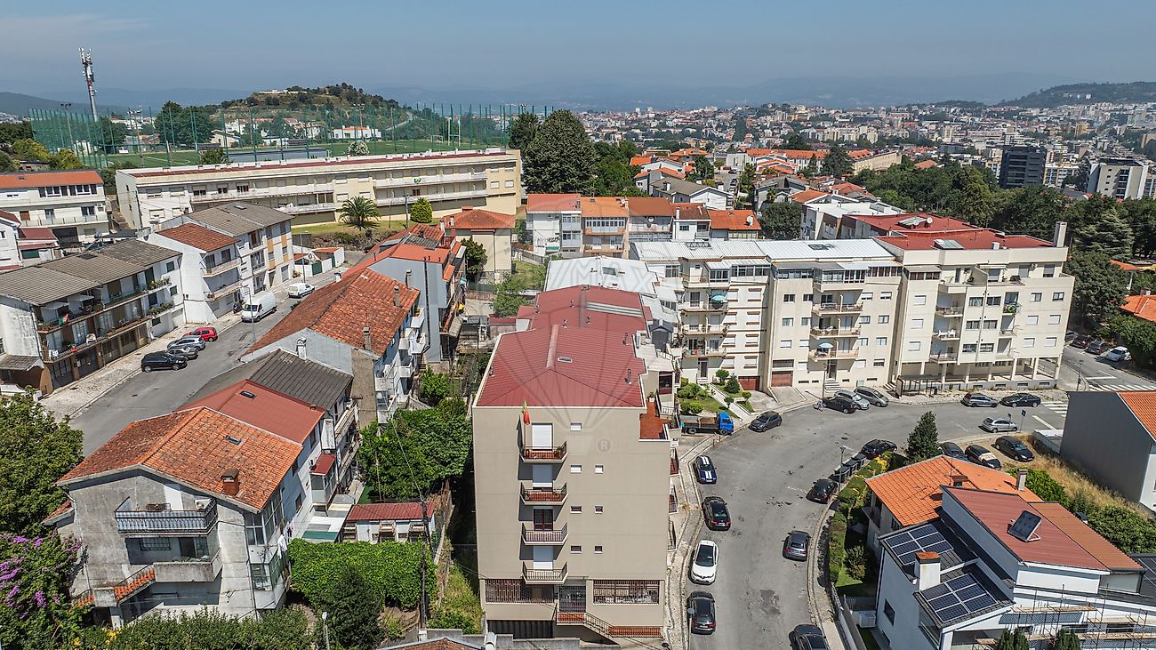 Apartamento T2 à venda em Nogueira, Fraião e Lamaçães, Braga — foto 3