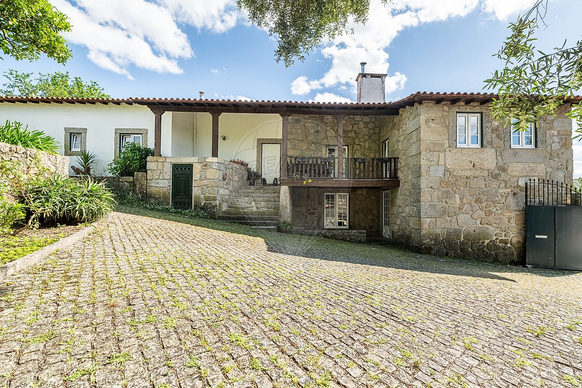 Apartamento T4 à venda em Braga