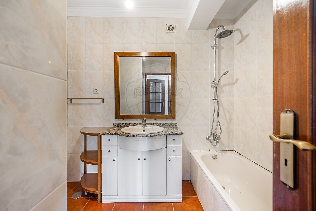 Apartamento T2 à venda em São Vicente, Braga — foto 13