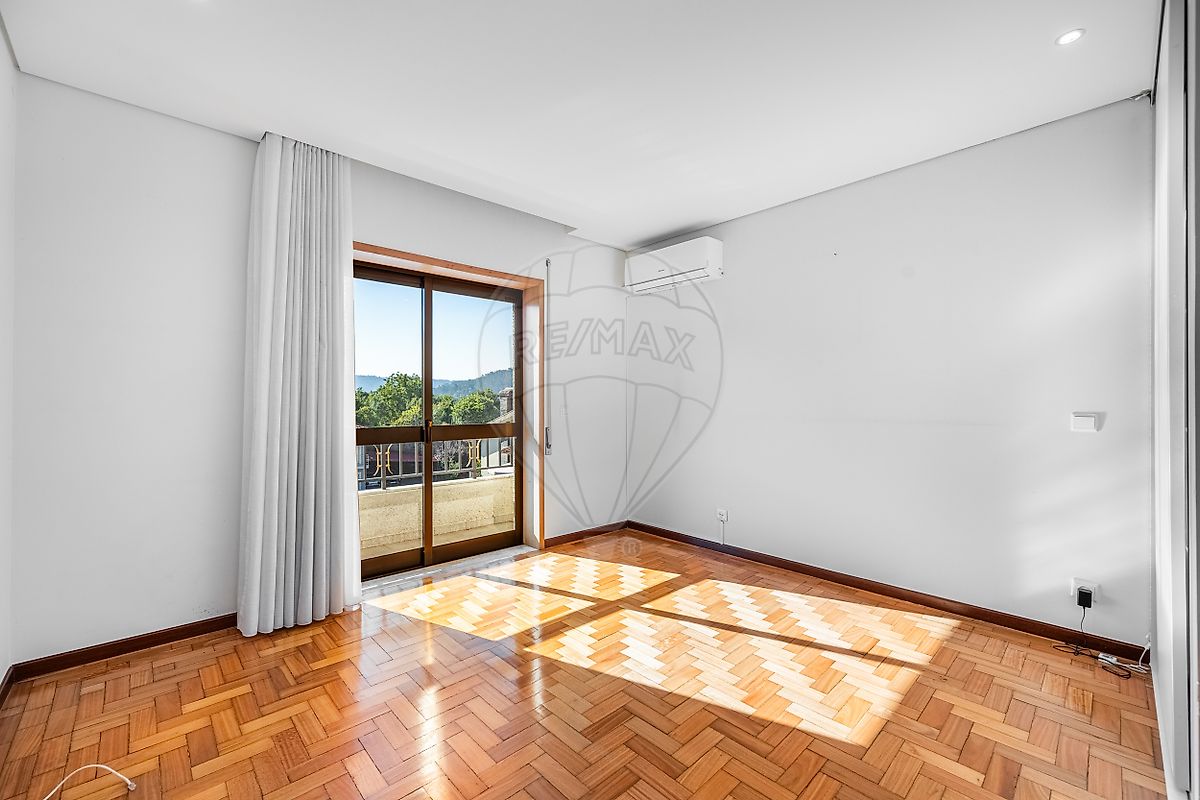 Moradia T4 à venda em Celeirós, Aveleda e Vimieiro, Braga — foto 24