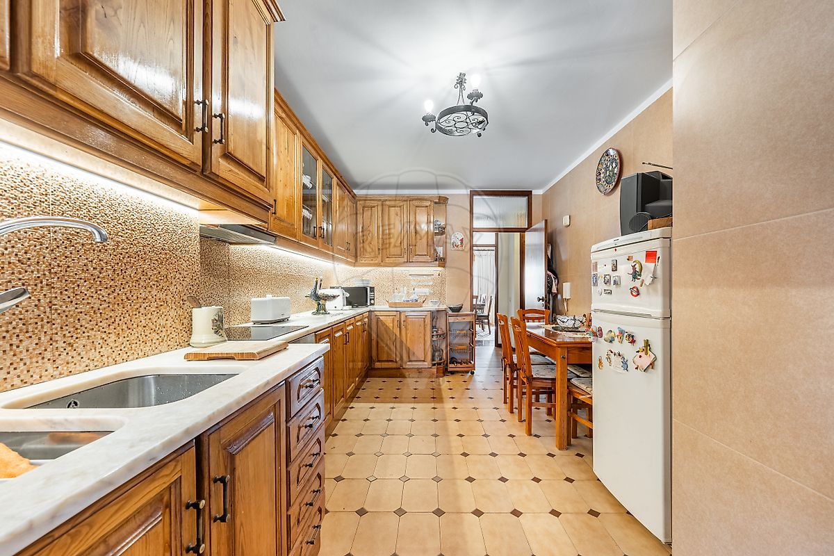 Apartamento T3 à venda em Porto
