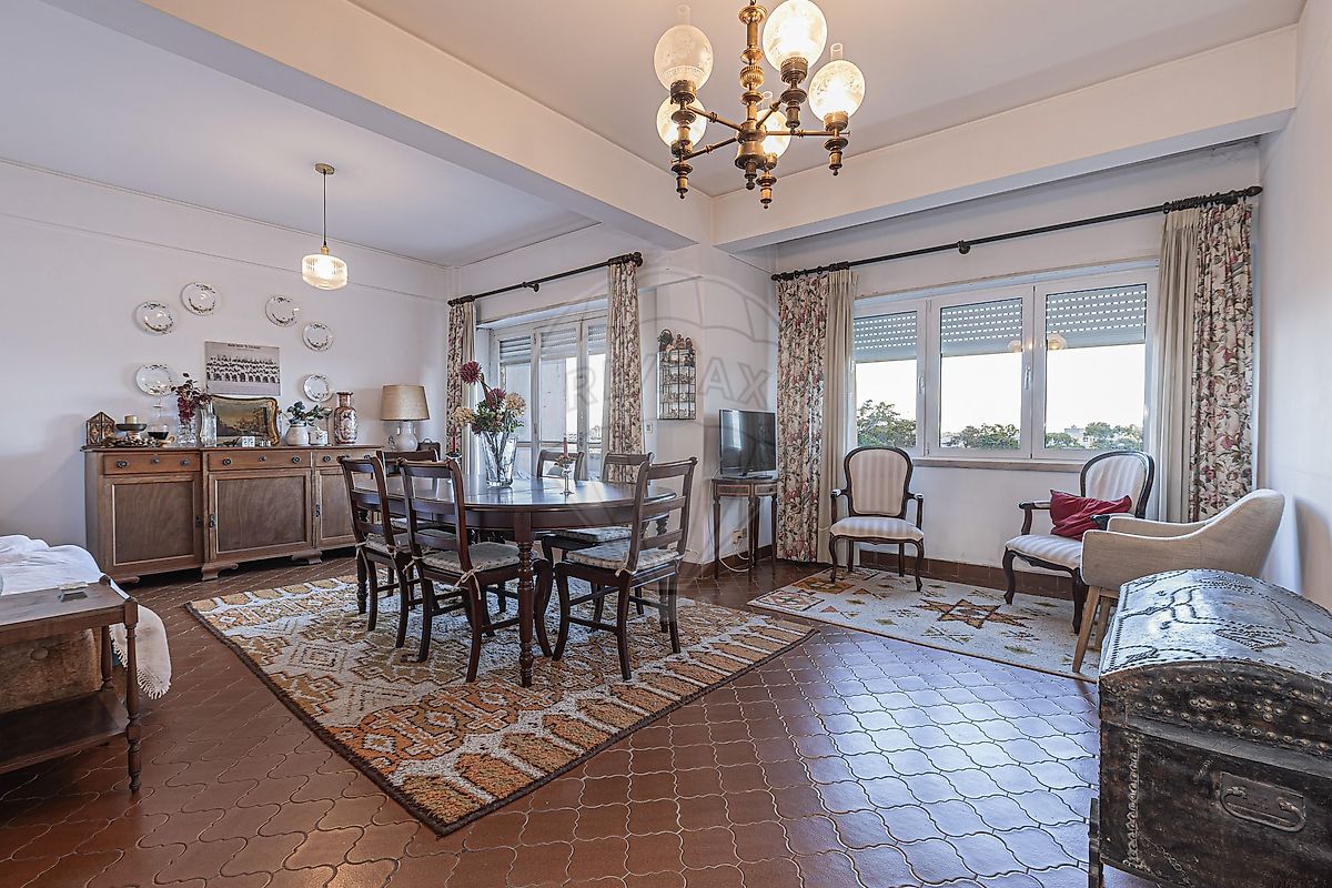 Apartamento T5 à venda em Lisboa