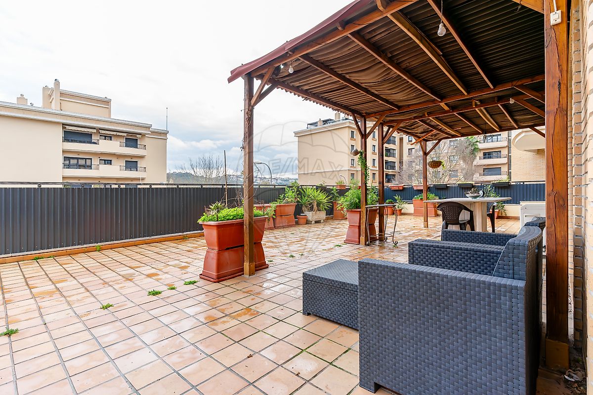 Apartamento T4 à venda em Santo António dos Cavaleiros e Frielas, Loures — foto 33