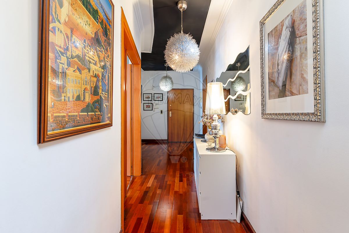 Apartamento T4 à venda em Santo António dos Cavaleiros e Frielas, Loures — foto 13