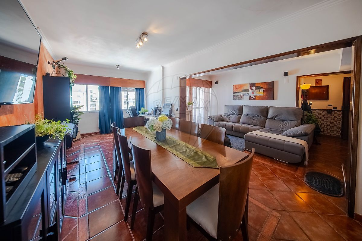 Apartamento T3 à venda em Santo António dos Cavaleiros e Frielas, Loures — foto 8