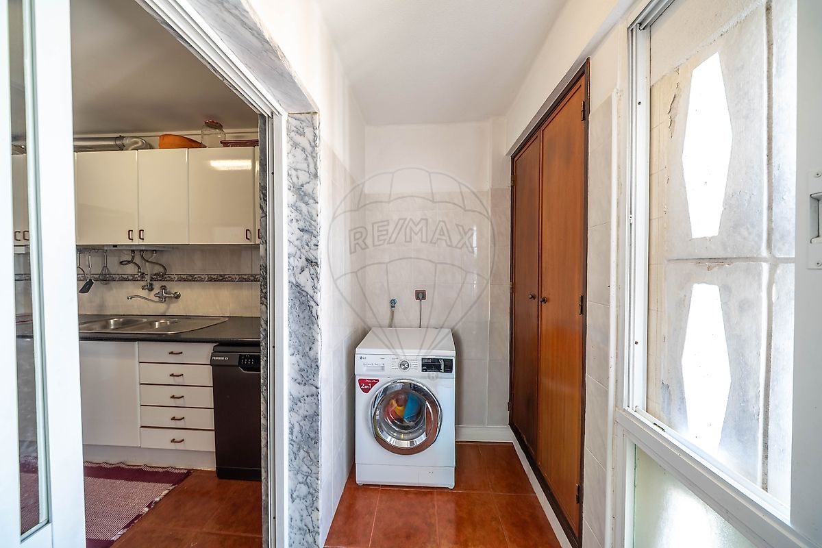Apartamento T3 à venda em Santo António dos Cavaleiros e Frielas, Loures — foto 17