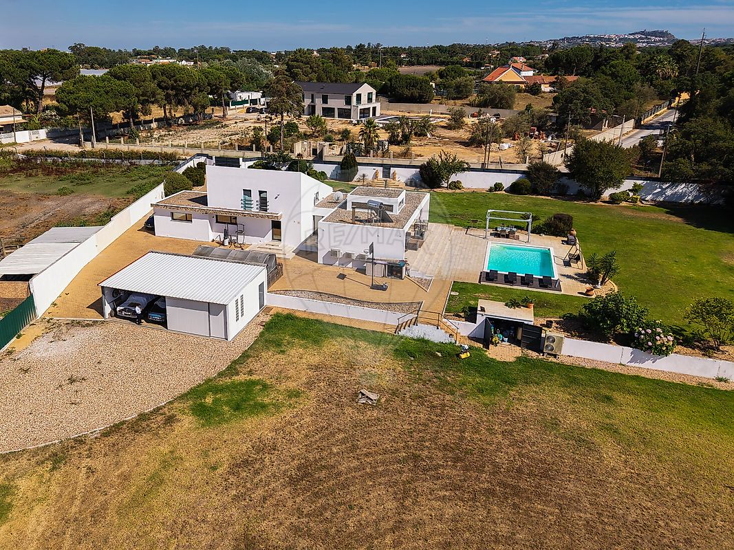 Apartamento T5 à venda em Palmela