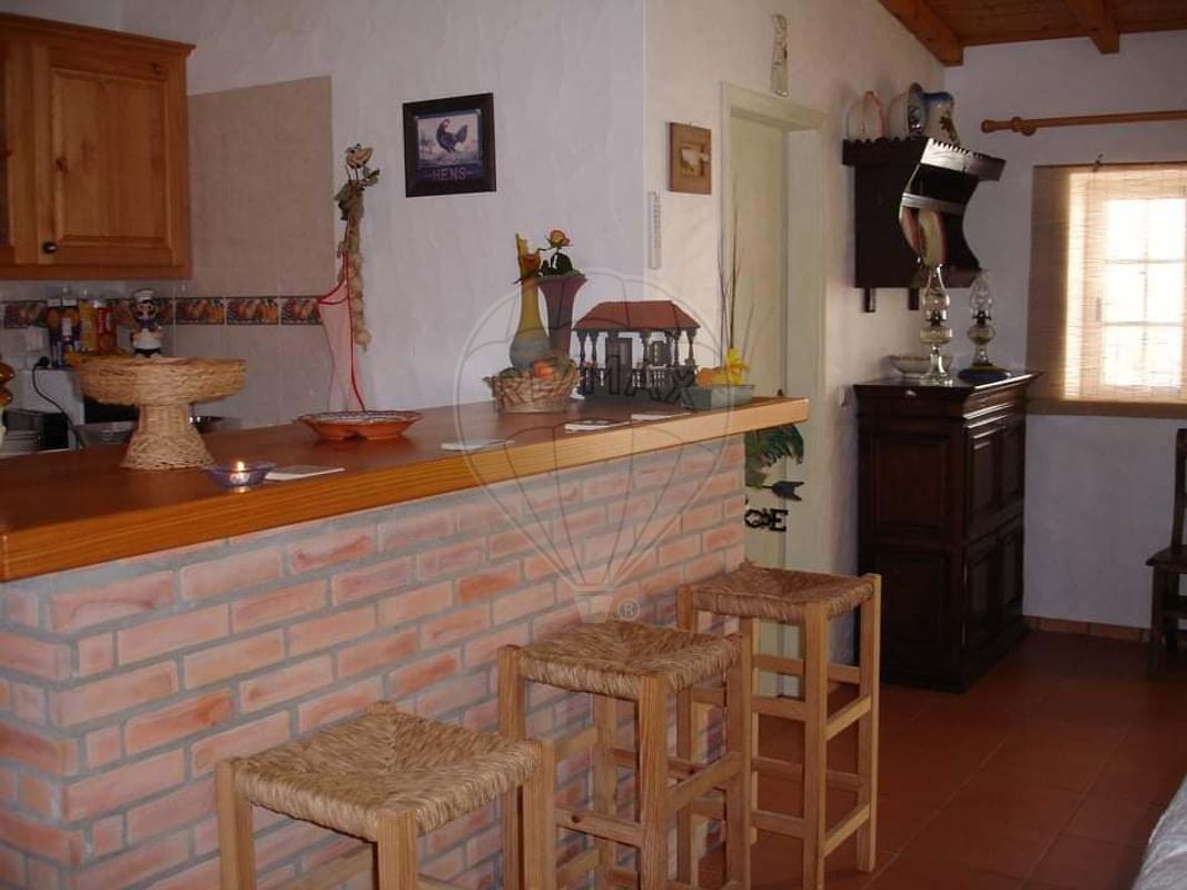 listing 126001015-24 picture-0
