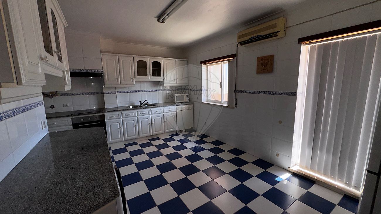 Apartamento T5 à venda em Santarém (Marvila), Santa Iria da Ribeira de Santarém, Santarém (São Salvador) e Santarém (São Nicolau), Santarém — foto 5