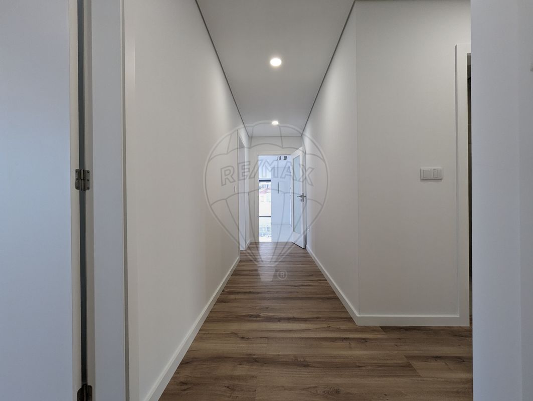listing 126021134-17 picture-0