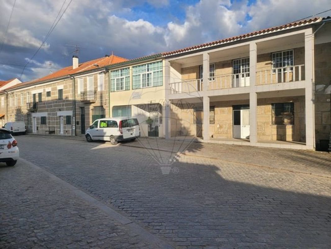 Moradia T0 para venda