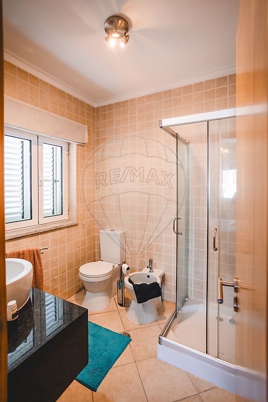 listing 126021123-6 picture-0