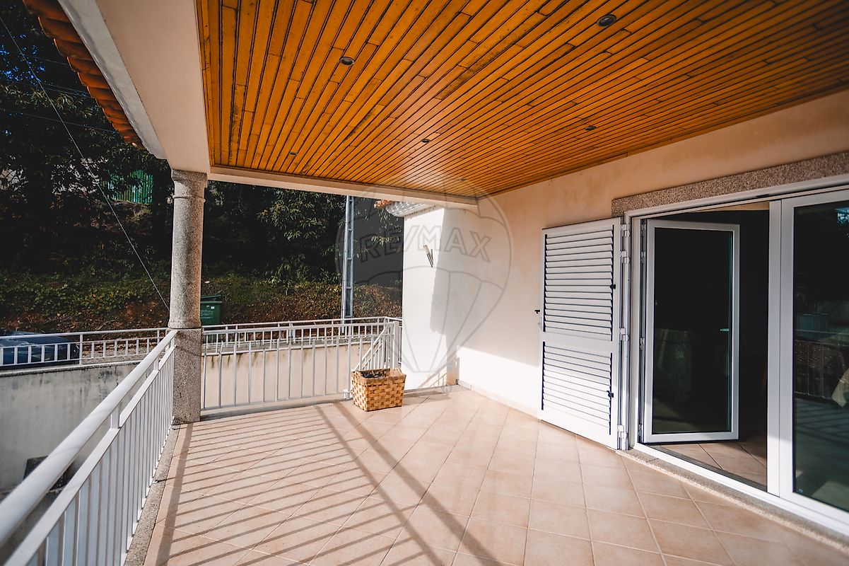 listing 126021123-6 picture-0