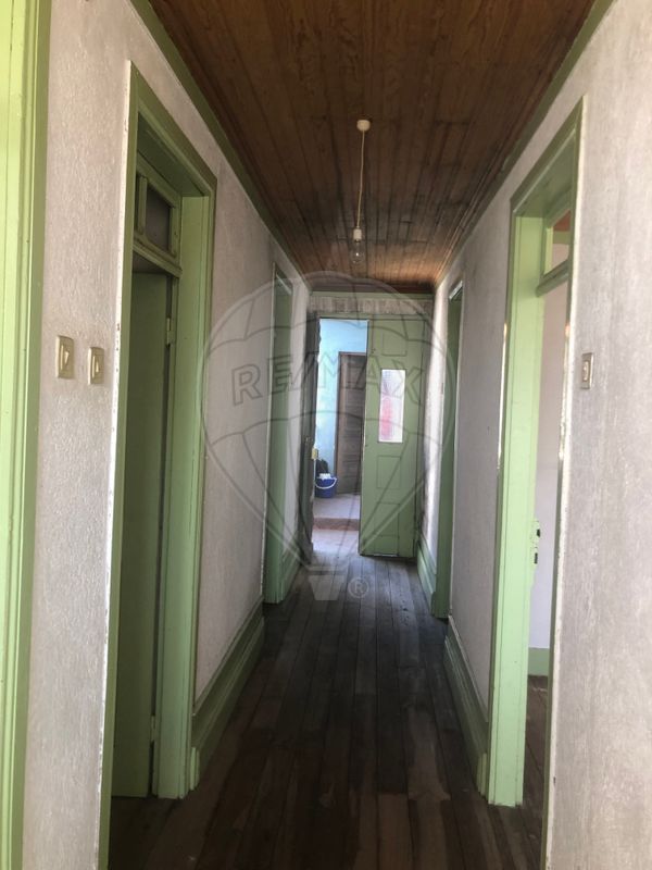 listing 126021071-12 picture-0