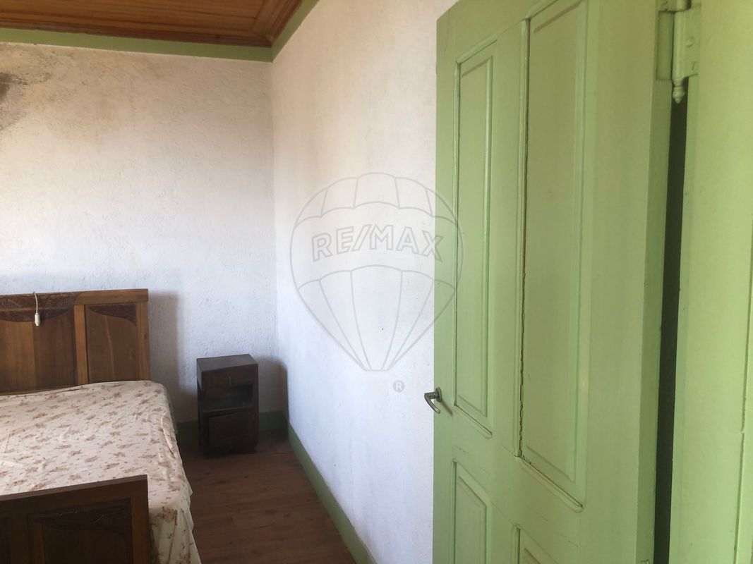 listing 126021071-12 picture-0