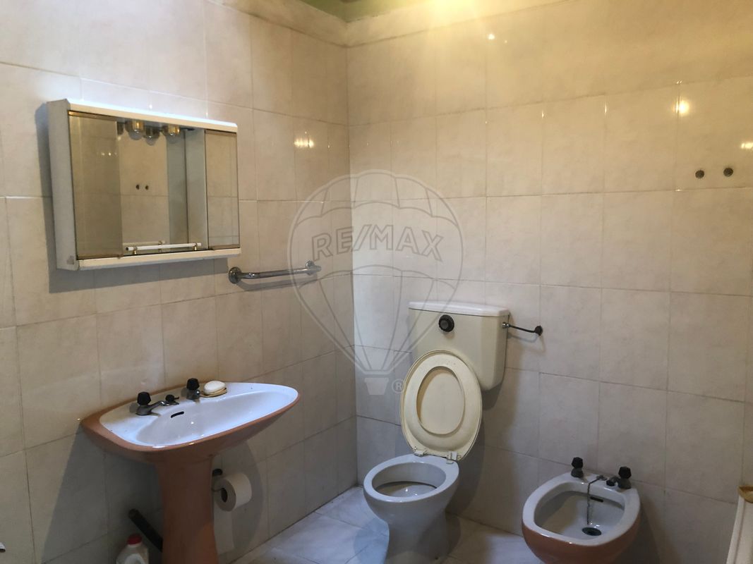 listing 126021071-12 picture-0