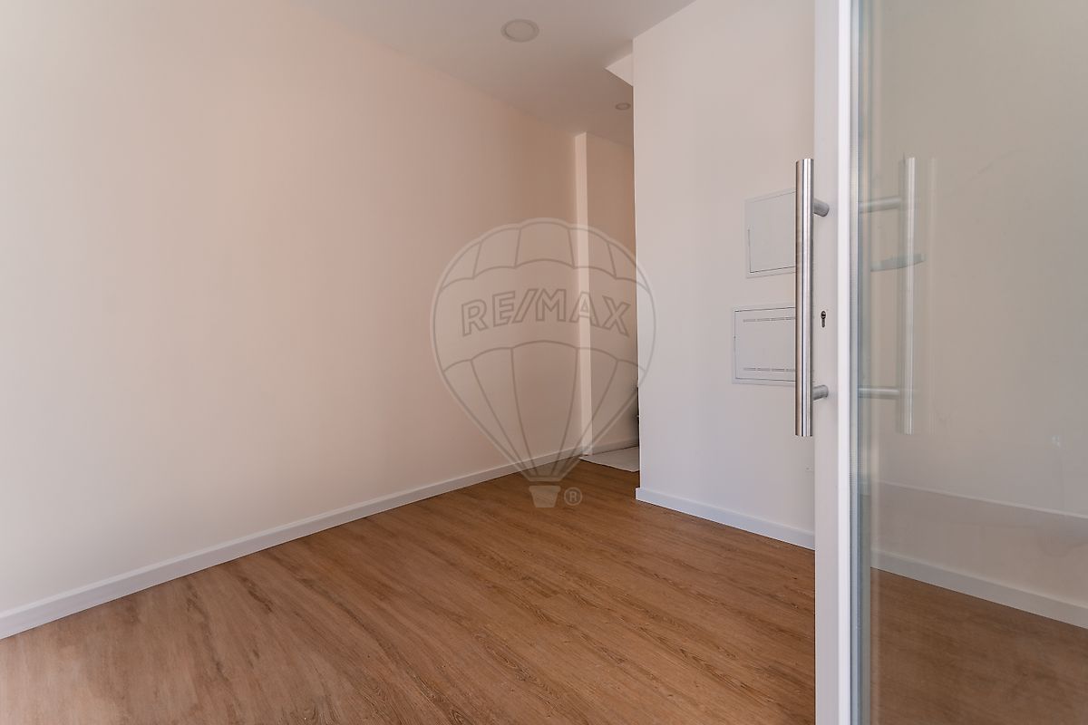 listing 126021008-210 picture-0