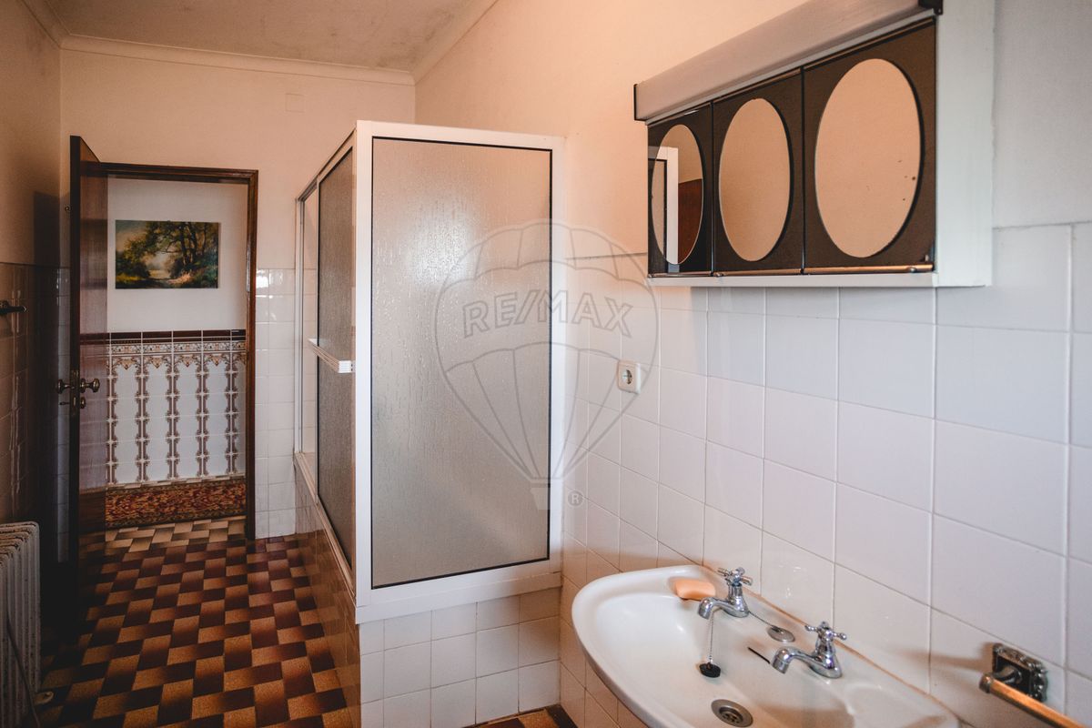 listing 126021123-11 picture-0