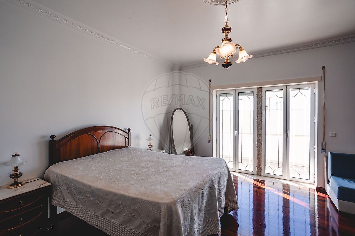 listing 126021082-8 picture-0