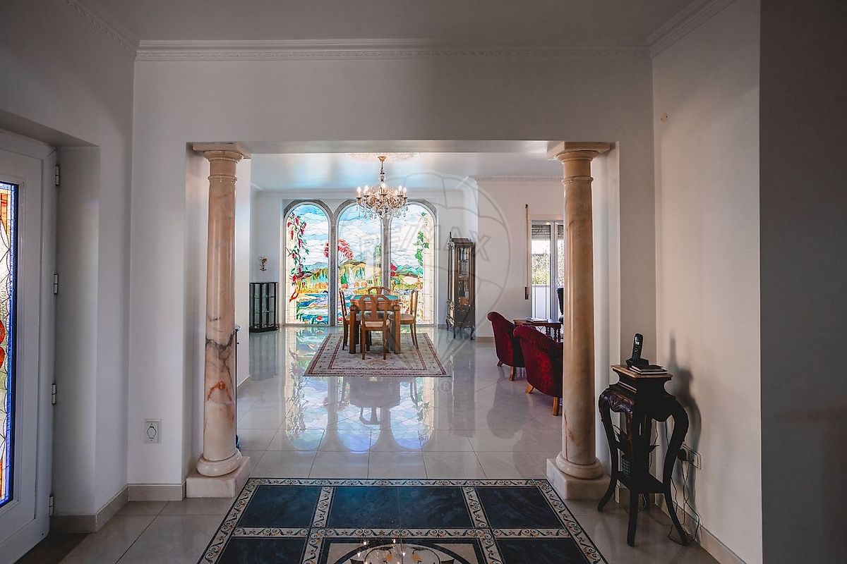 listing 126021082-8 picture-0