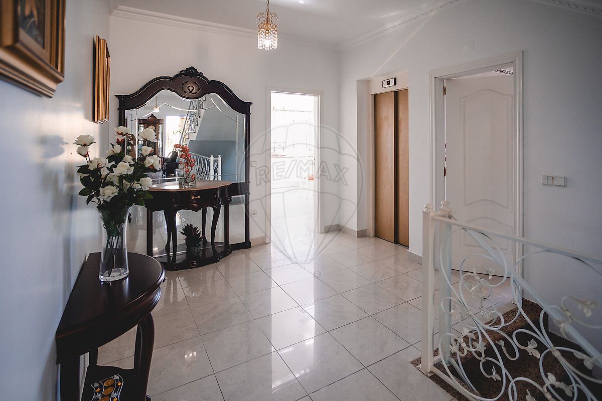 listing 126021082-8 picture-0