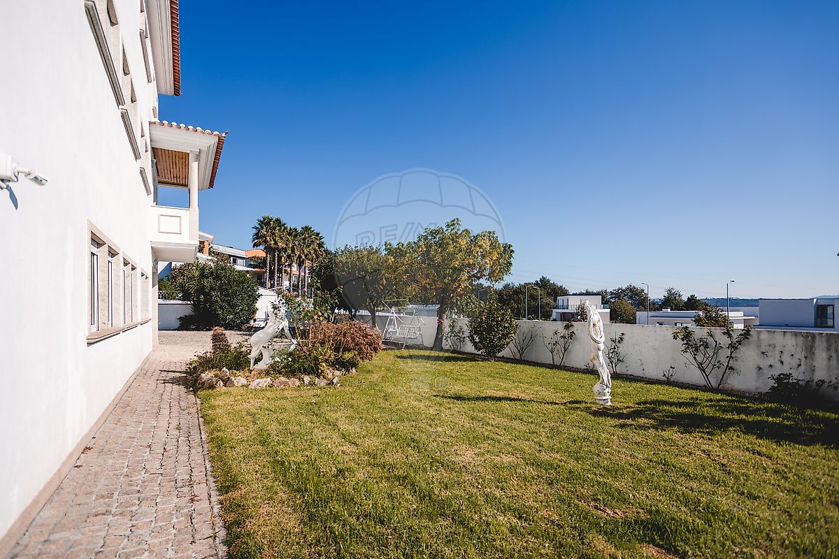 listing 126021082-8 picture-0
