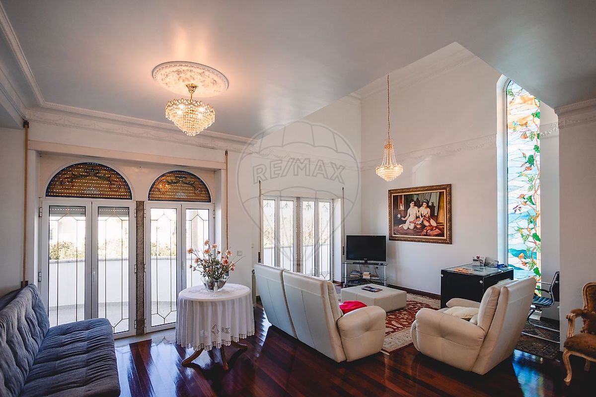 listing 126021082-8 picture-0