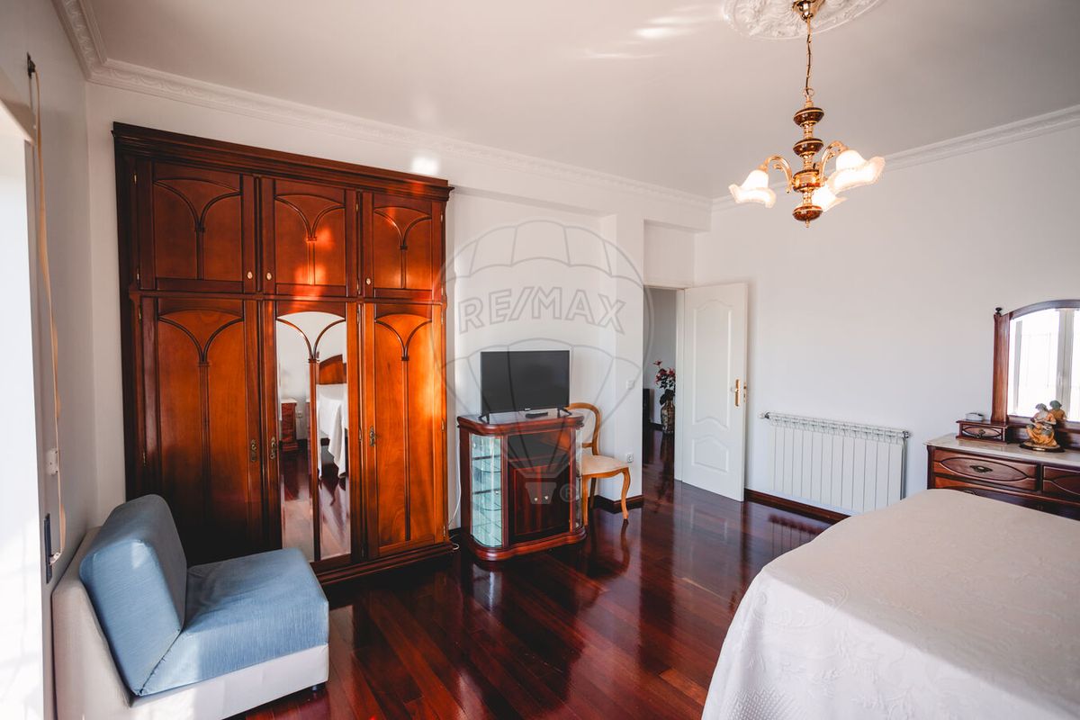 listing 126021082-8 picture-0