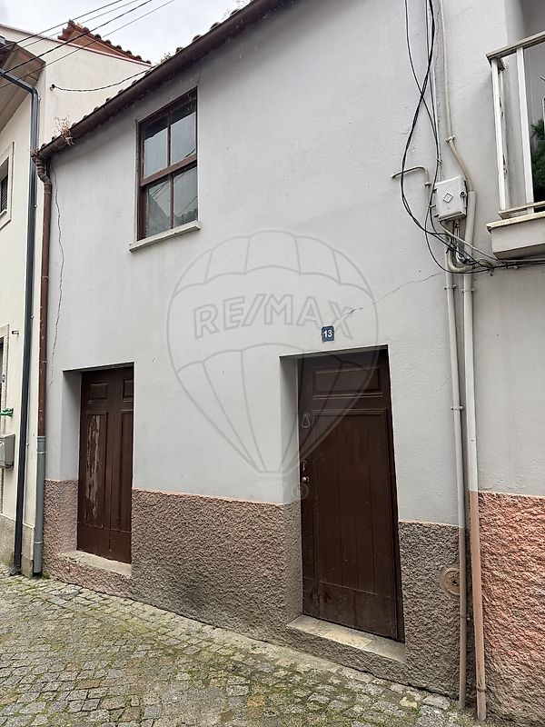 Moradia T2 para venda