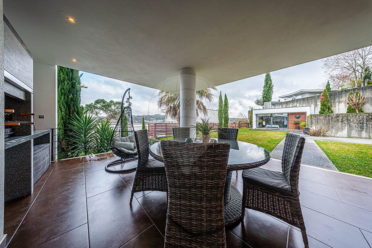 Moradia T5 à venda em Orgens, Viseu — foto 17