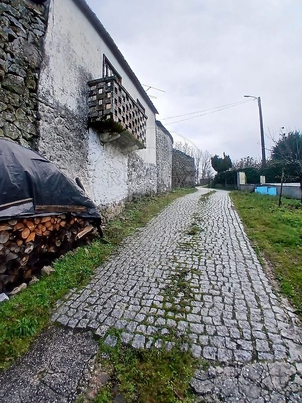 Moradia - Sernancelhe e Sarzeda, Sernancelhe, Viseu