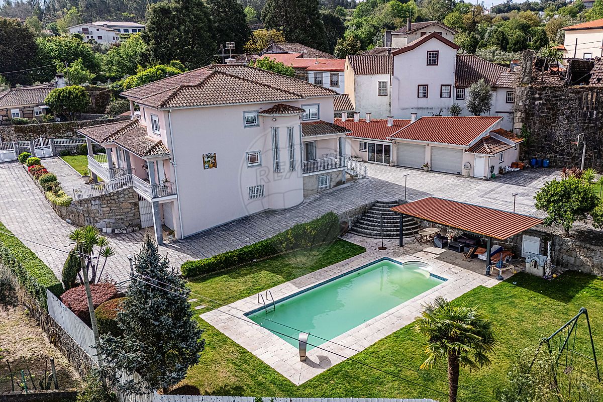 Moradia - Fornos de Maceira Dão, Mangualde, Viseu