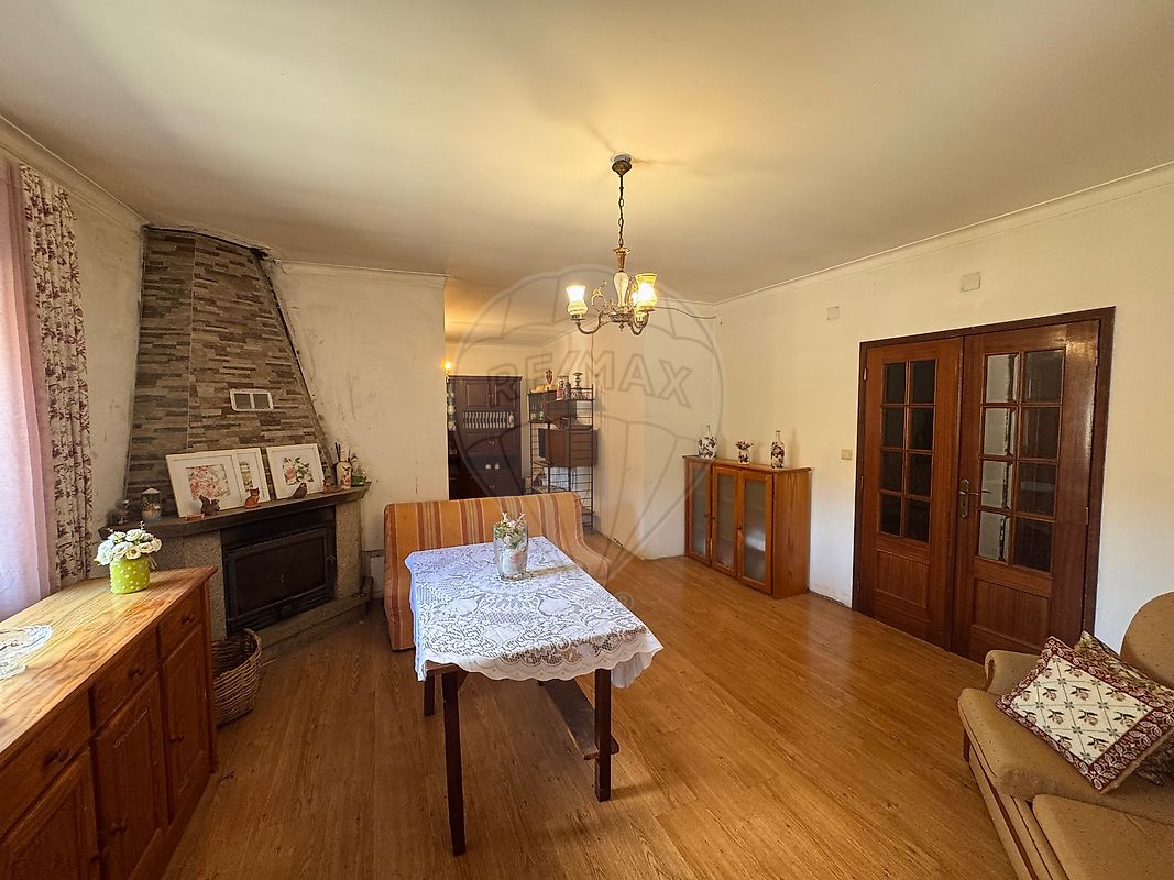 Moradia T3 à venda em São Martinho das Moitas e Covas do Rio, São Pedro do Sul — foto 16