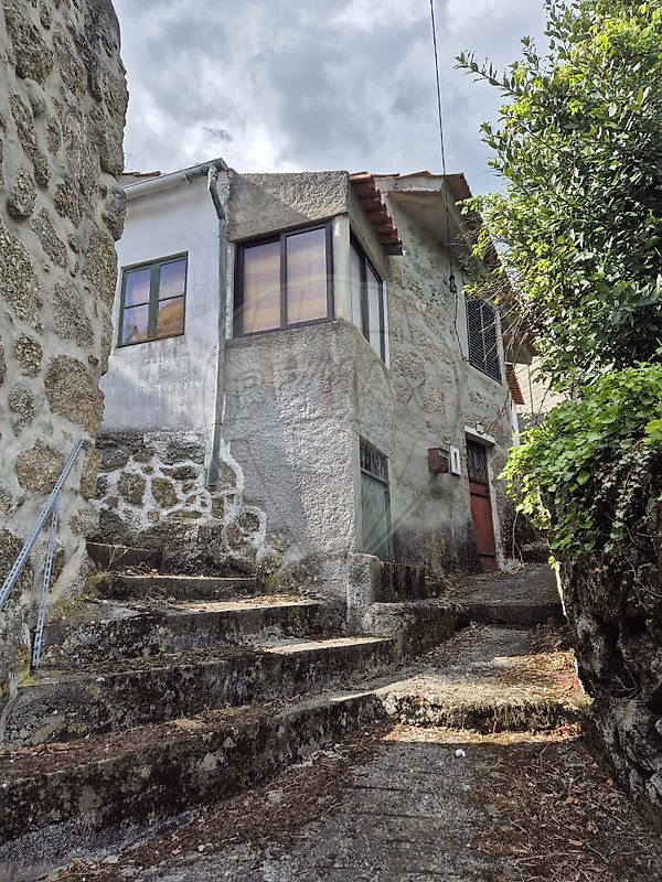 Moradia - Algodres, Fornos de Algodres, Guarda