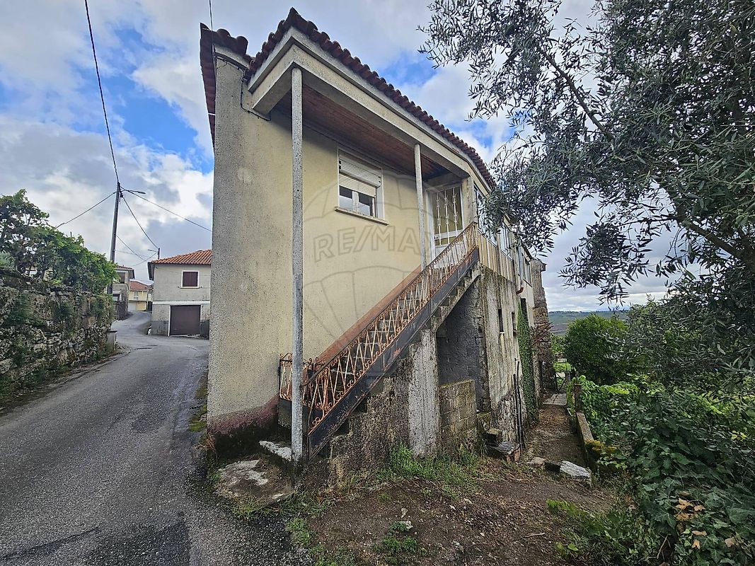 Moradia T2 à venda em Cota, Viseu — foto 2
