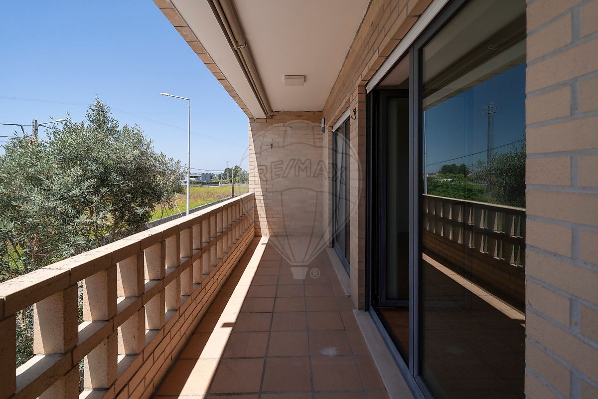 listing 126041059-18 picture-0