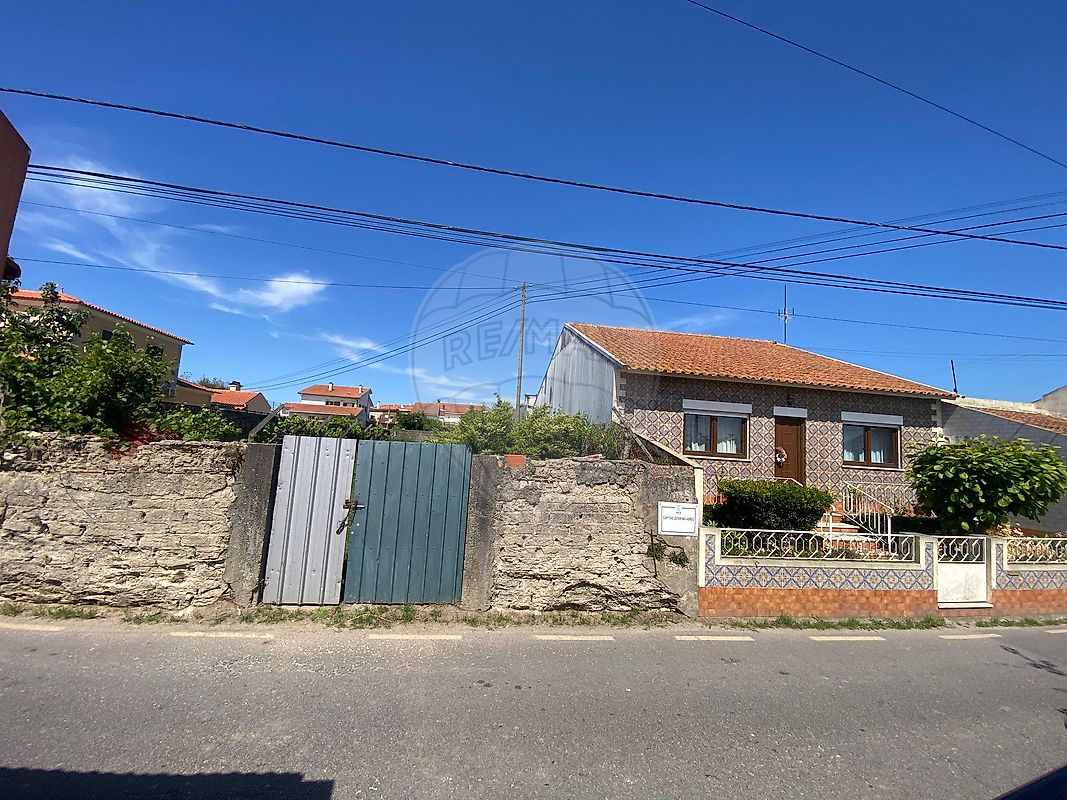 Terreno à venda em Aveiro