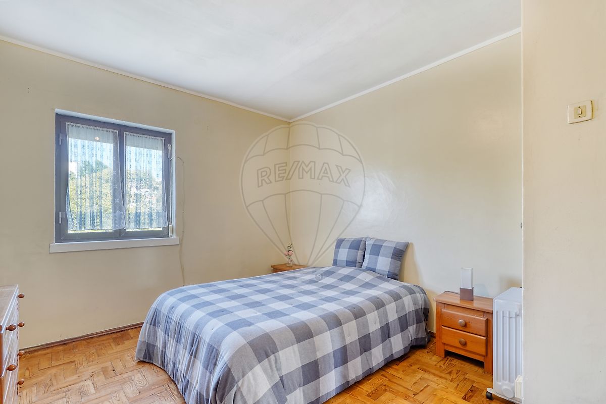 listing 126051030-54 picture-0