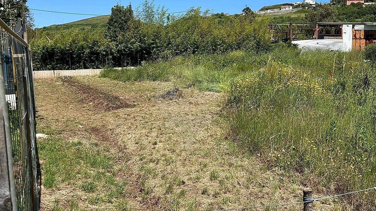 Terreno à venda em Sintra