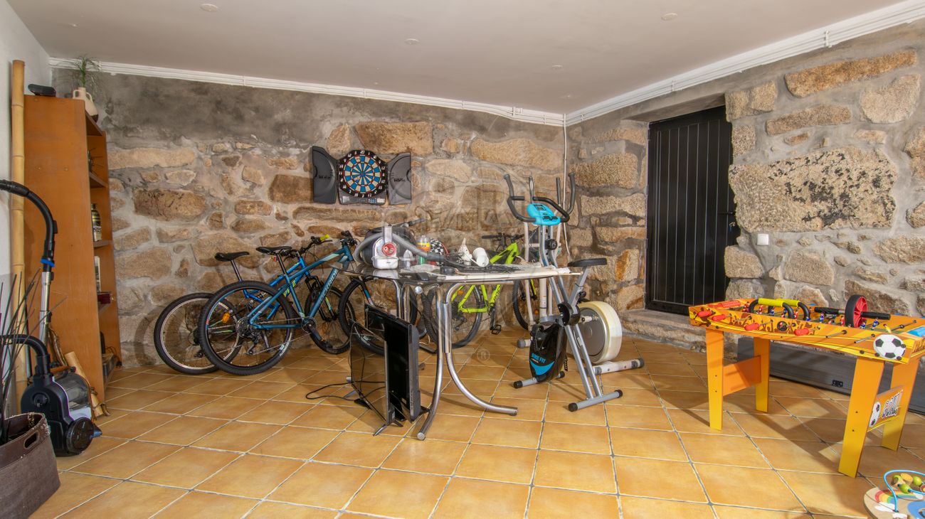listing 126061001-231 picture-0