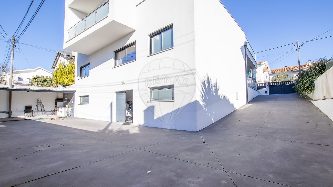 listing 126061002-150 picture-0